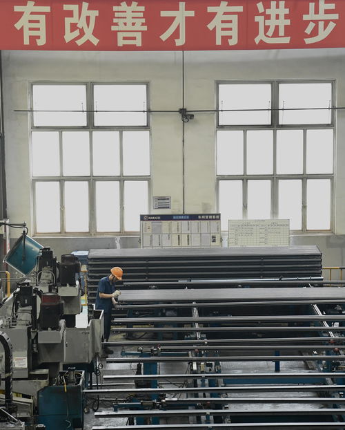 高質量發展調研行 生產一線看制造企業 智改數轉網聯